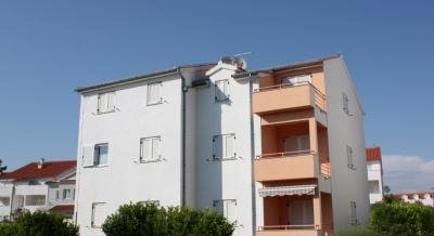 Apartman Marko, Privatunterkunft im Ort Vodice, Kroatien